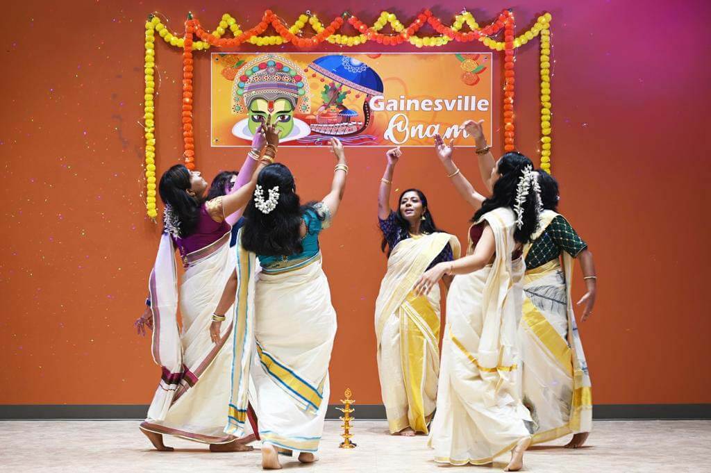 dancers at India Fest