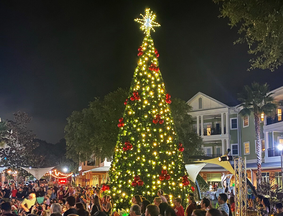 tree lighting festival at tioga town center